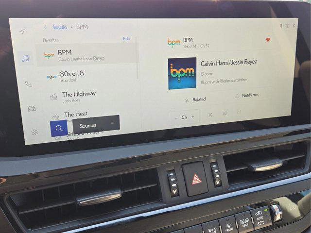 new 2025 Lexus ES 350 car, priced at $49,815