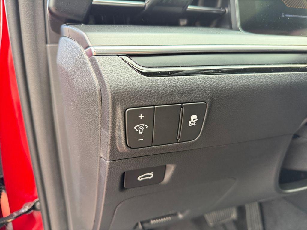 new 2025 Kia K5 car, priced at $30,291