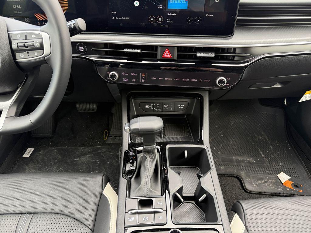 new 2025 Kia K5 car, priced at $30,291