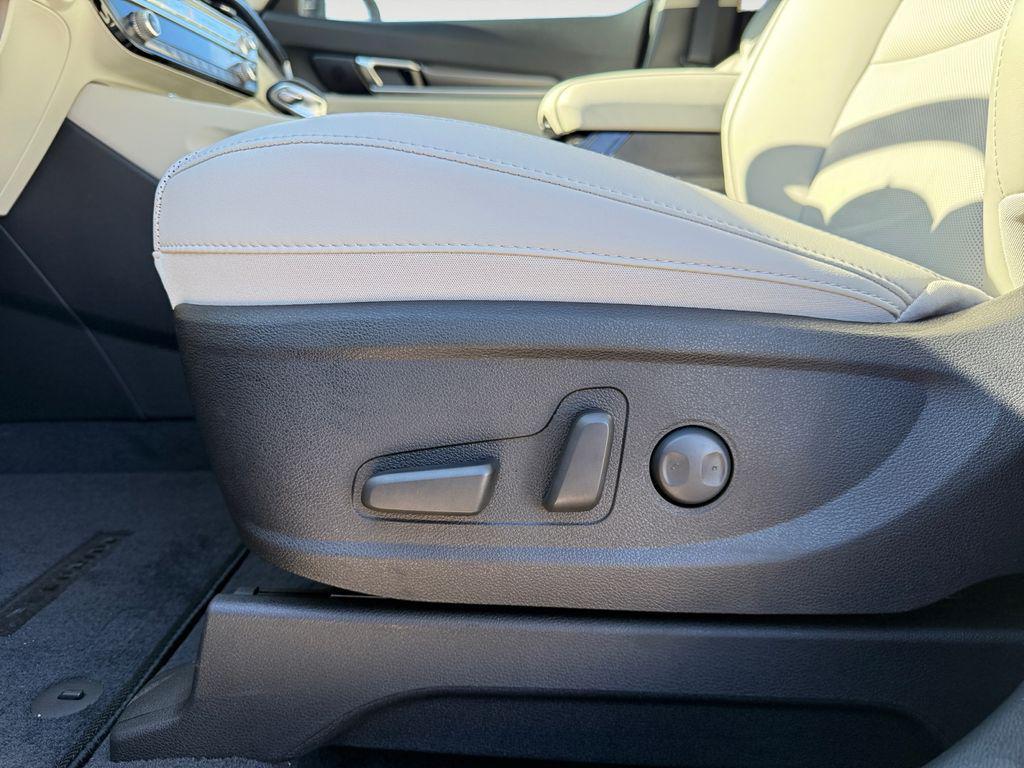 new 2025 Kia Telluride car, priced at $41,395