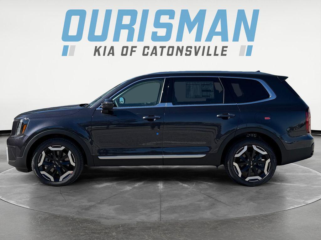 new 2025 Kia Telluride car, priced at $41,395