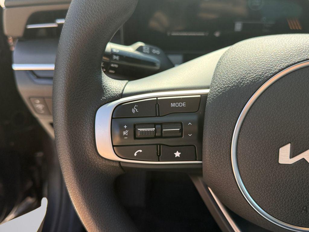 new 2025 Kia K5 car, priced at $27,653