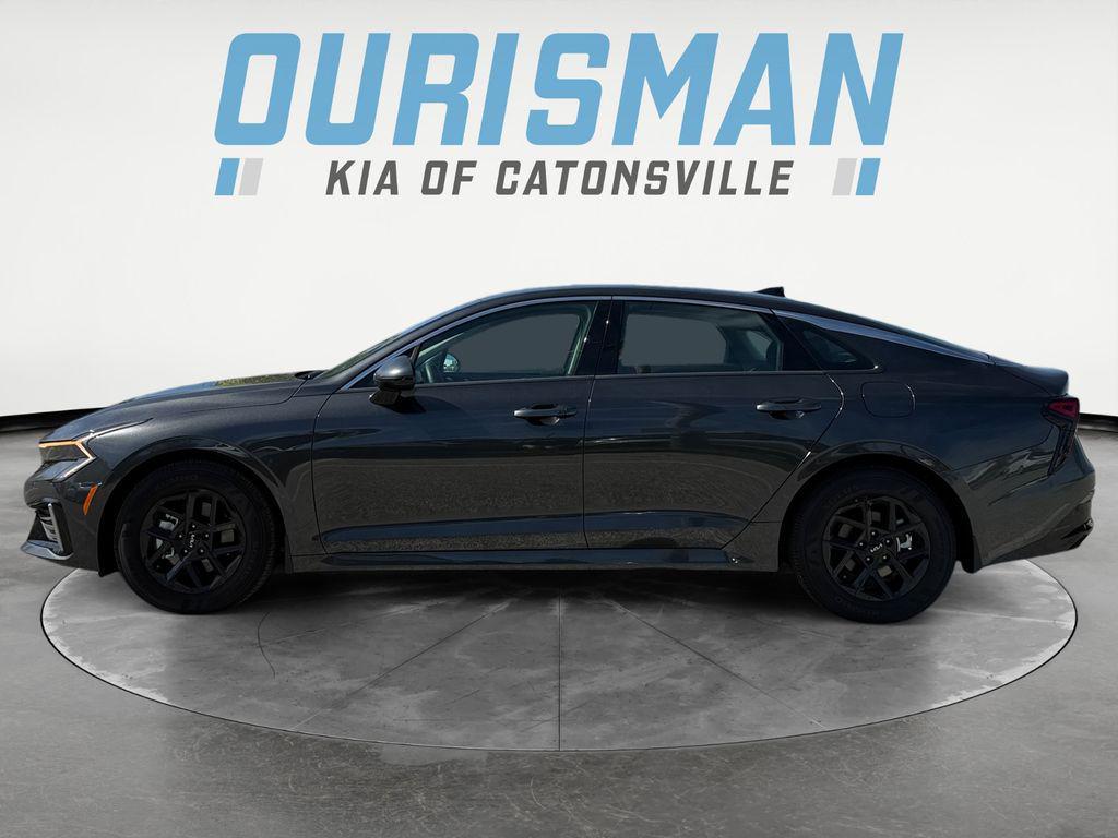 new 2025 Kia K5 car, priced at $27,653