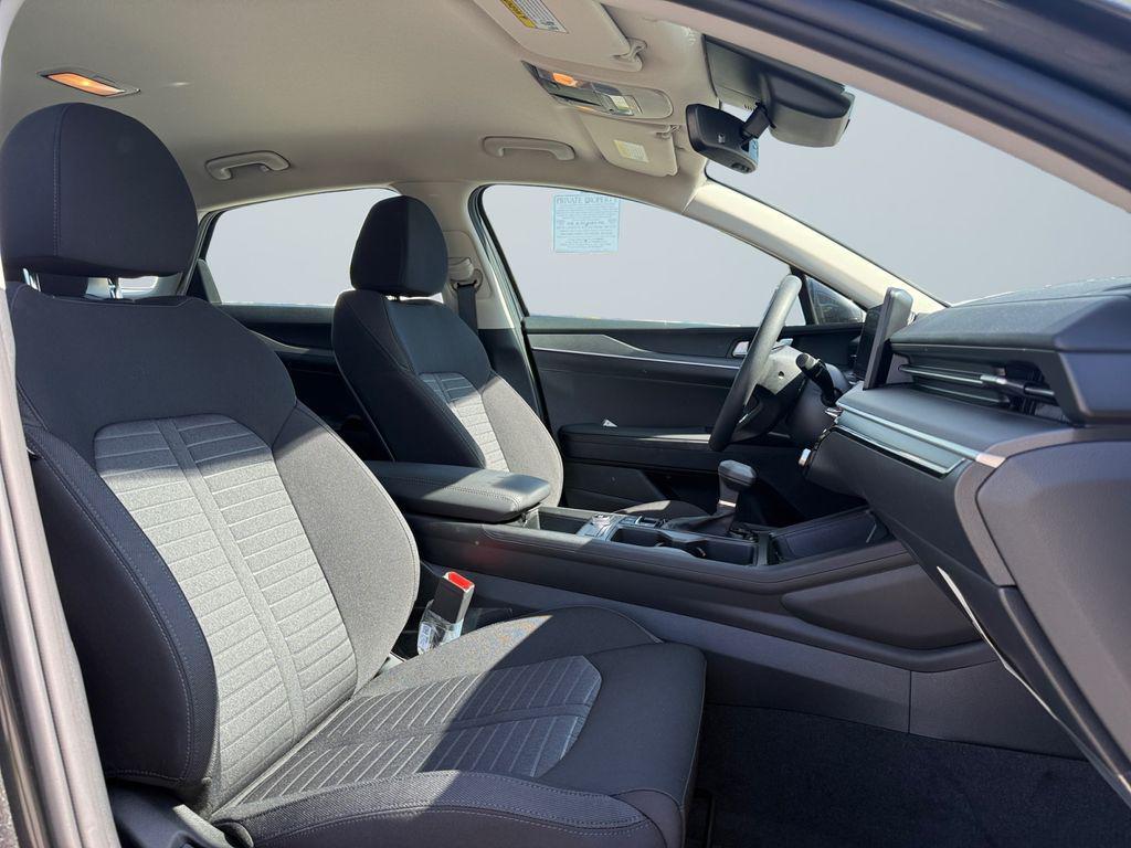 new 2025 Kia K5 car, priced at $27,653