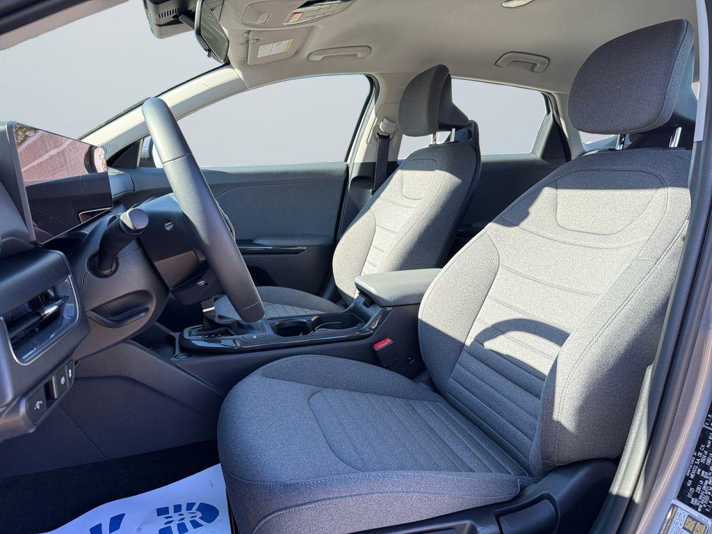 new 2025 Kia K4 car, priced at $24,286