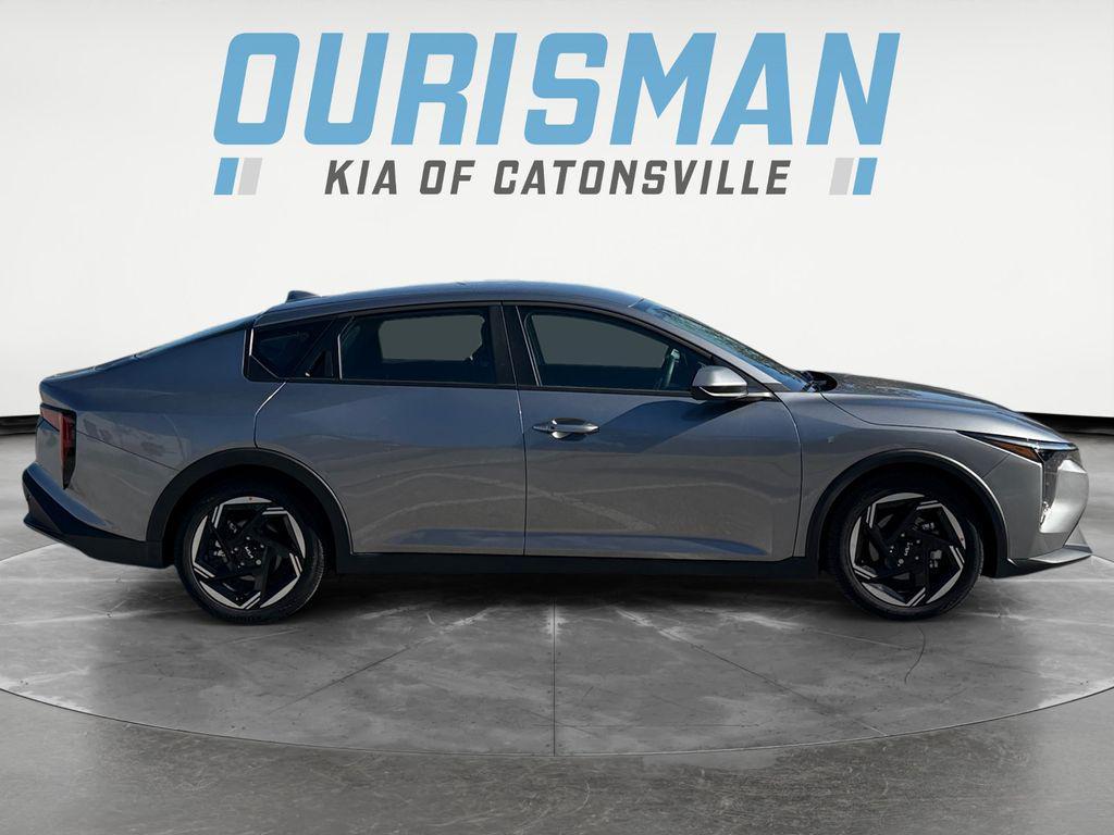 new 2025 Kia K4 car, priced at $24,286