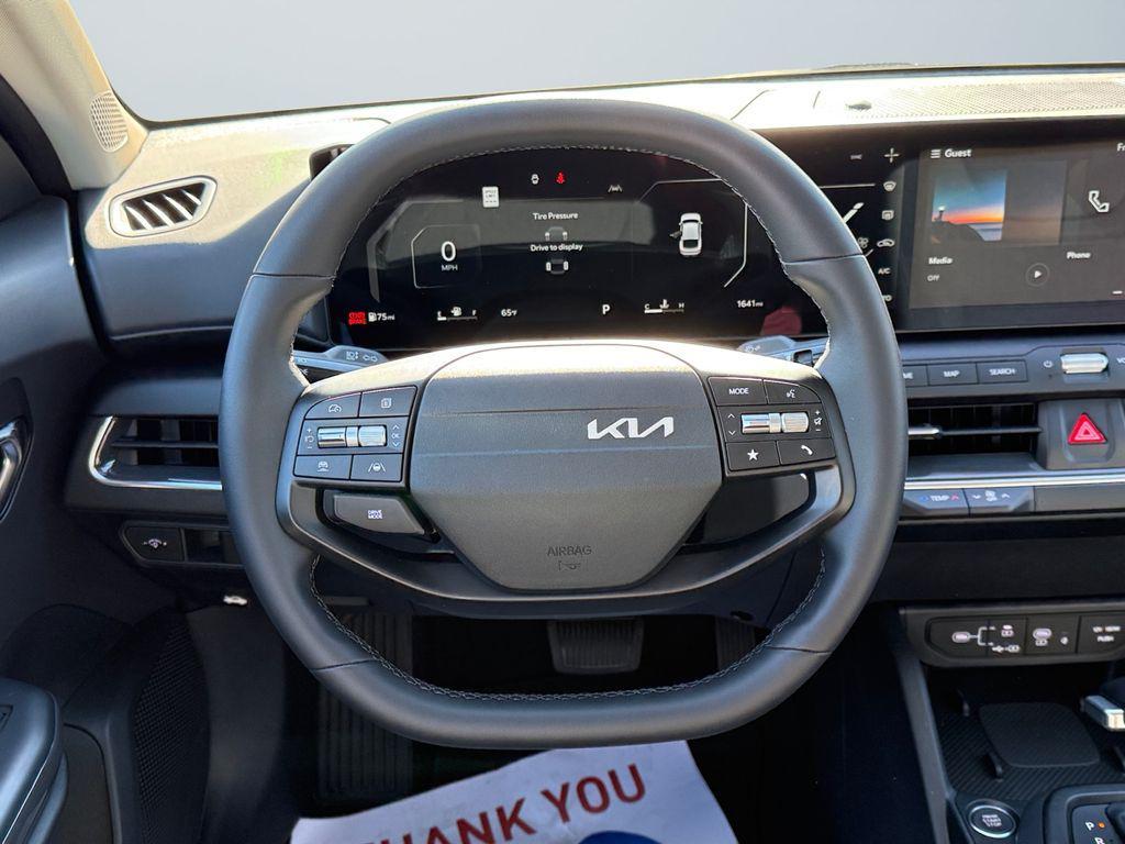 new 2025 Kia K4 car, priced at $24,286