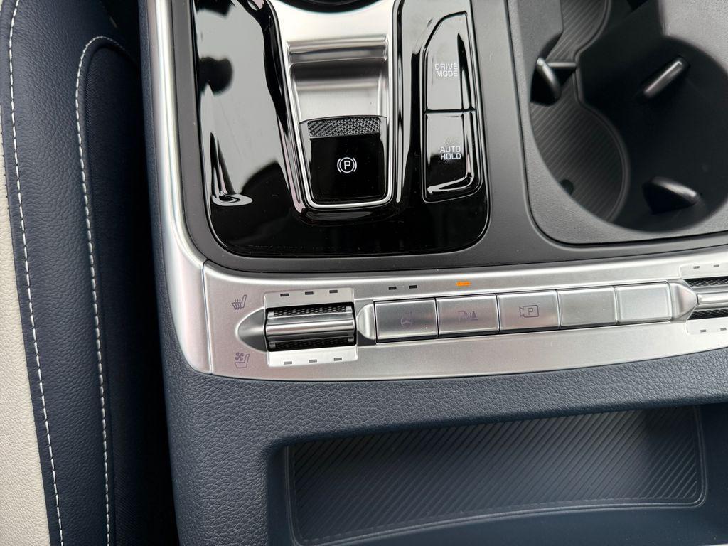 new 2026 Kia Carnival car, priced at $51,154