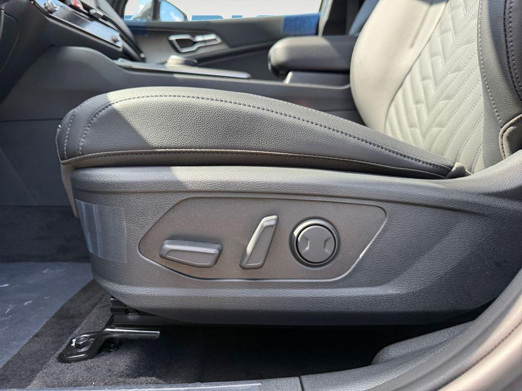 new 2026 Kia Sportage car, priced at $36,159