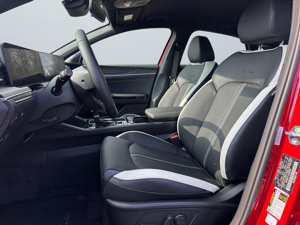 new 2025 Kia K5 car, priced at $28,391