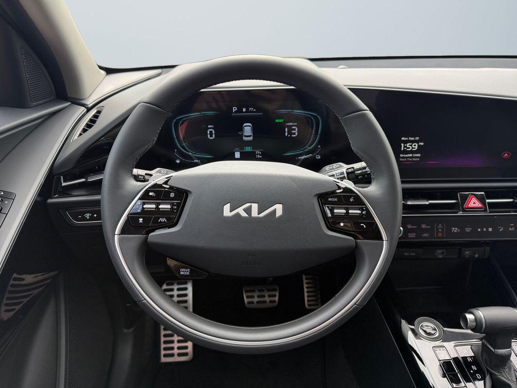 new 2025 Kia Niro car, priced at $32,693