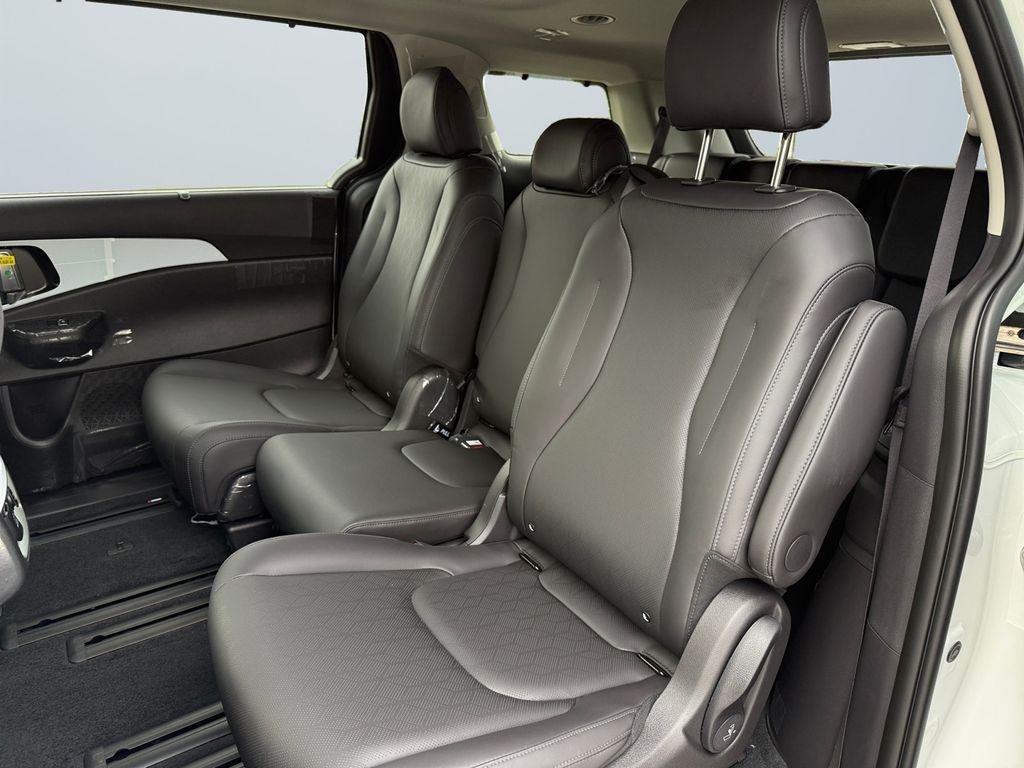 new 2026 Kia Carnival Hybrid car, priced at $48,792