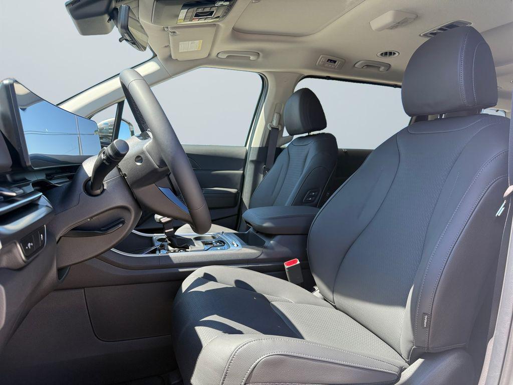 new 2026 Kia Carnival car, priced at $50,692