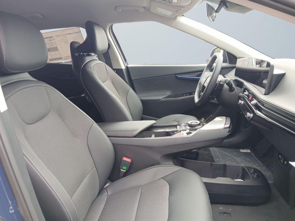 new 2025 Kia EV6 car, priced at $41,500