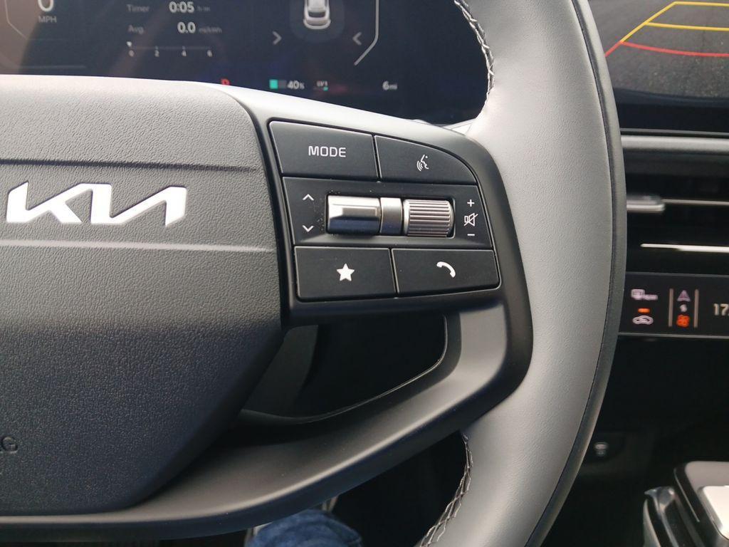 new 2025 Kia EV6 car, priced at $41,500