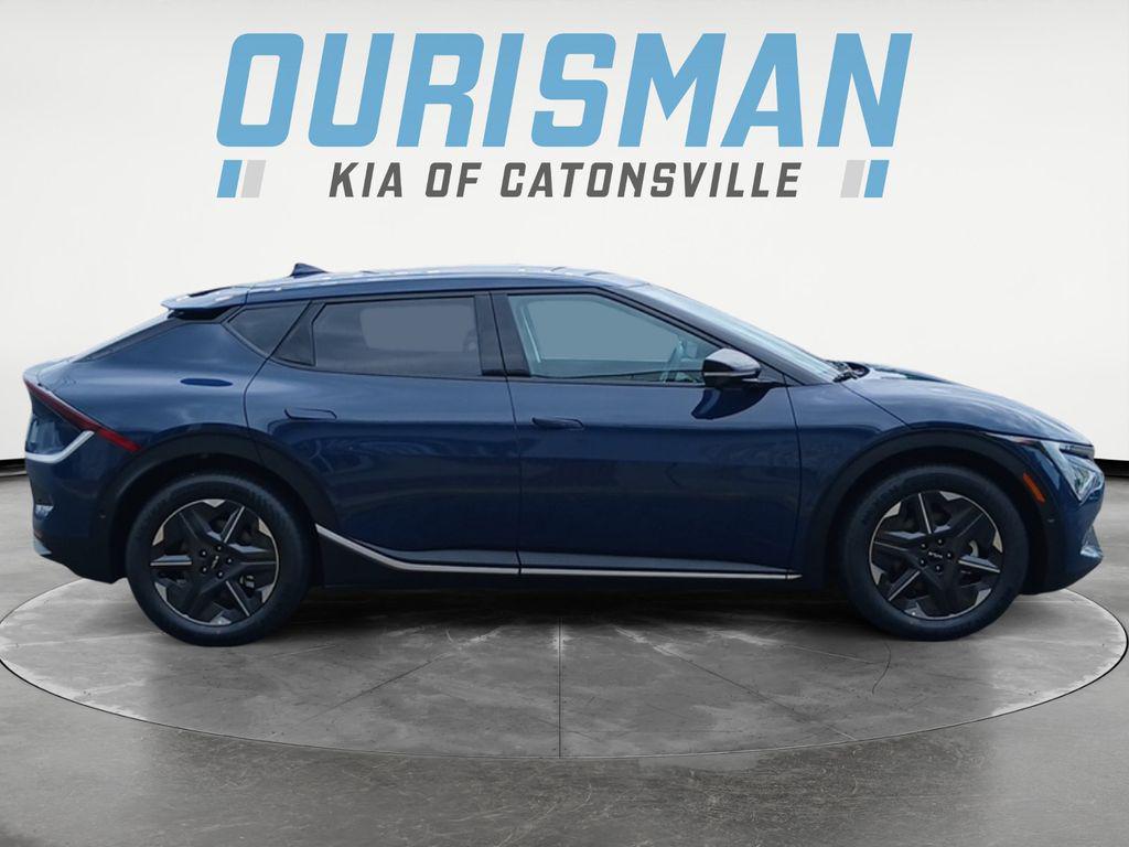 new 2025 Kia EV6 car, priced at $41,500