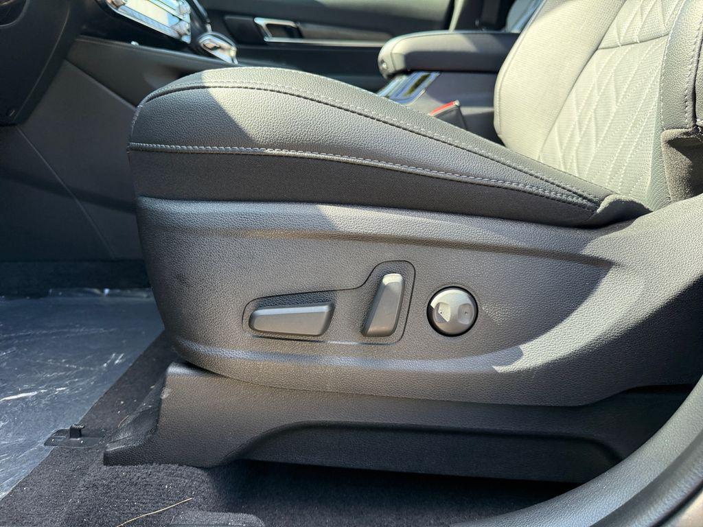 new 2025 Kia Telluride car, priced at $47,539