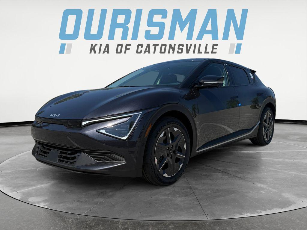 new 2025 Kia EV6 car, priced at $41,500