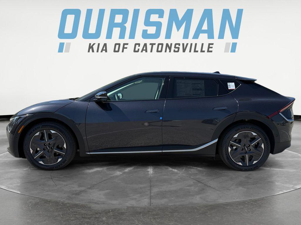 new 2025 Kia EV6 car, priced at $41,500