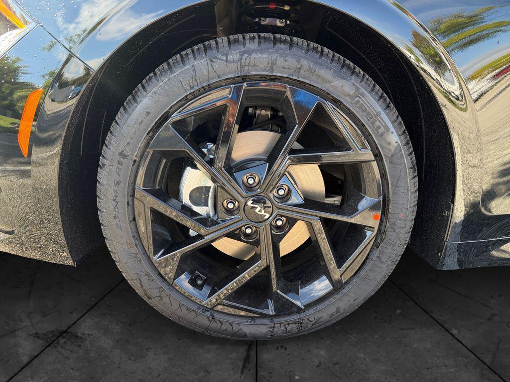 new 2026 Kia K5 car, priced at $30,778