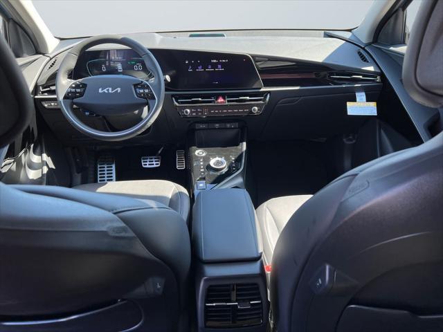 new 2025 Kia Niro car, priced at $40,762