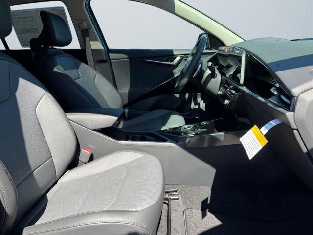 new 2025 Kia Niro car, priced at $40,762