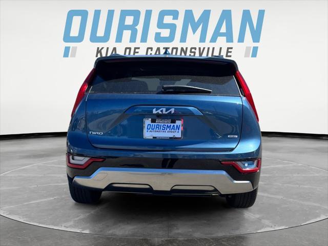 new 2025 Kia Niro car, priced at $40,762