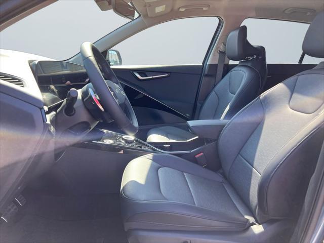 new 2025 Kia Niro car, priced at $40,762