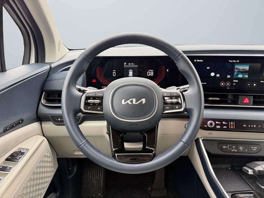 used 2025 Kia Carnival car, priced at $37,000