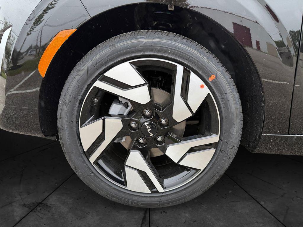 new 2025 Kia Soul car, priced at $27,331