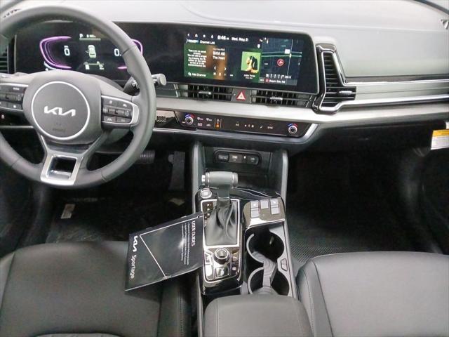 new 2025 Kia Sportage car, priced at $33,058