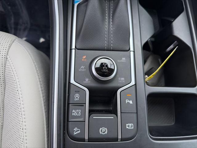 used 2024 Kia Sorento car, priced at $37,500