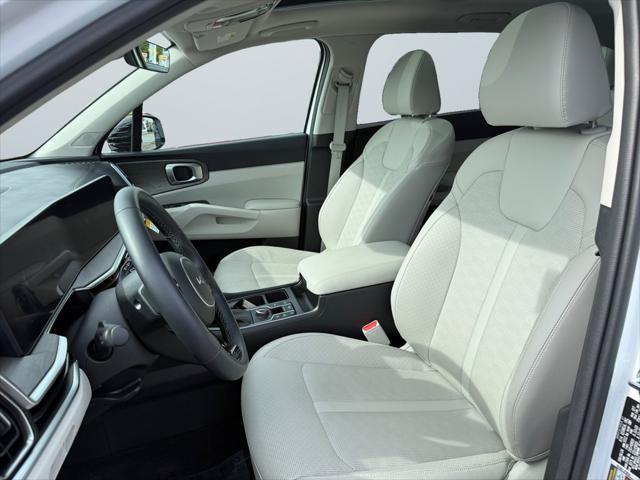 used 2024 Kia Sorento car, priced at $37,500