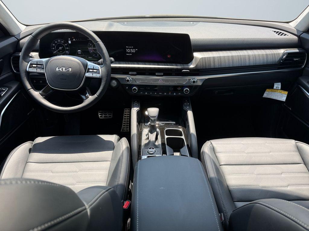 used 2025 Kia Telluride car, priced at $47,700