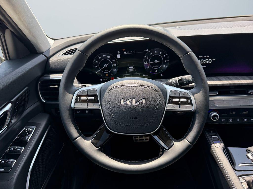 used 2025 Kia Telluride car, priced at $47,700