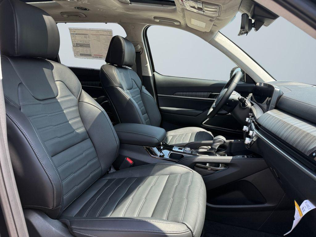 used 2025 Kia Telluride car, priced at $47,700