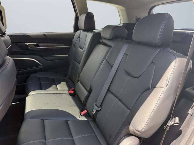 new 2025 Kia Telluride car, priced at $46,392