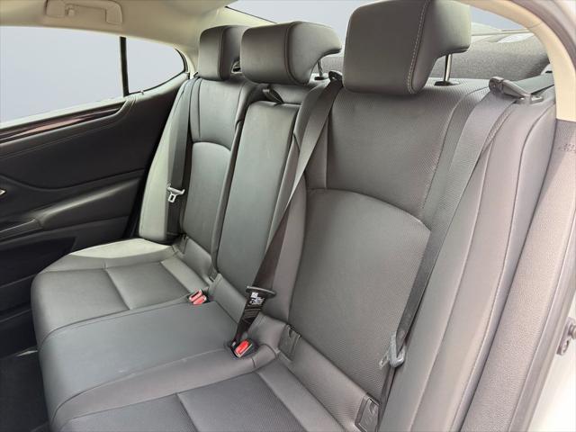 used 2021 Lexus ES 350 car, priced at $31,500