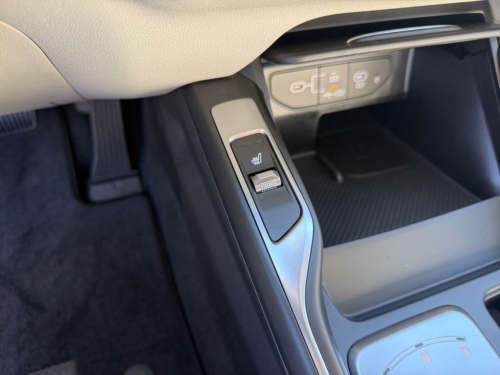 new 2026 Kia Sorento Plug-In Hybrid car, priced at $49,891