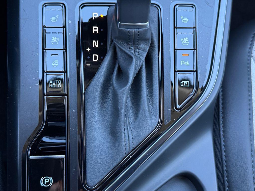 new 2026 Kia Niro car, priced at $34,130