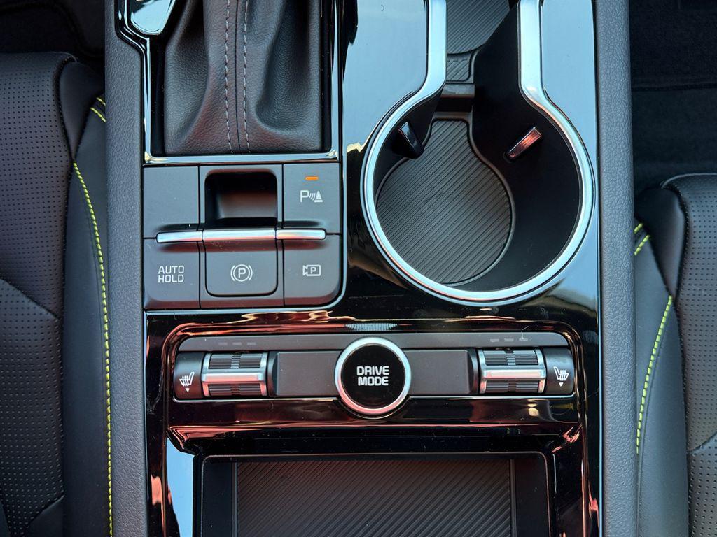 new 2026 Kia K5 car, priced at $33,490