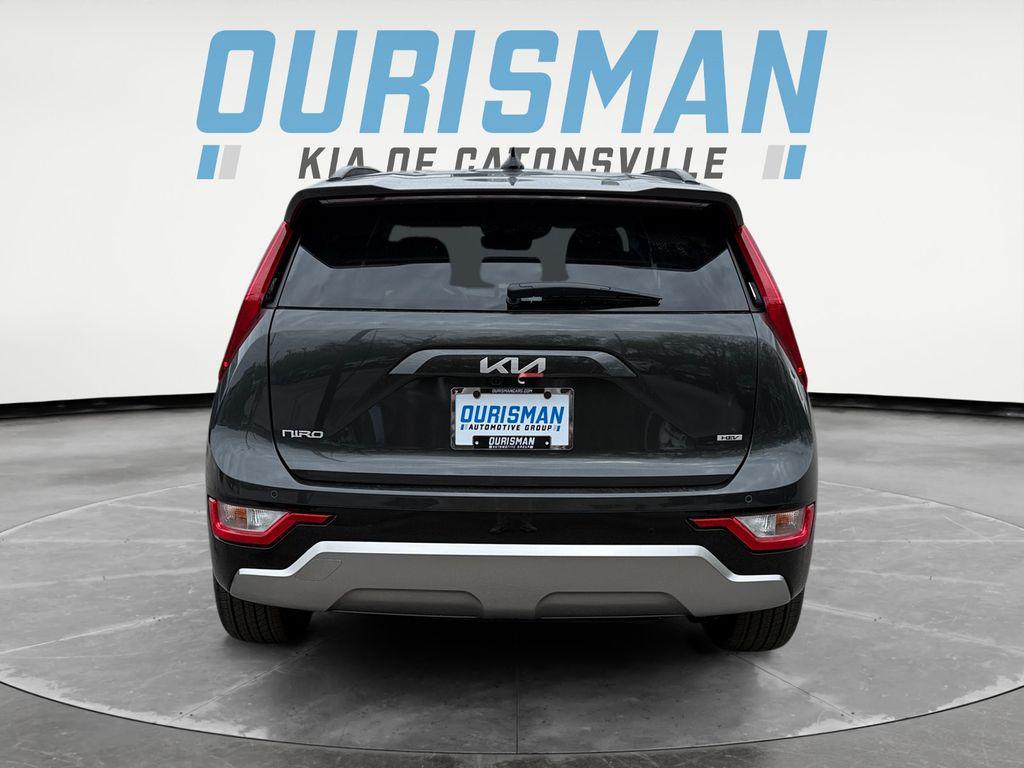 new 2025 Kia Niro car, priced at $32,741