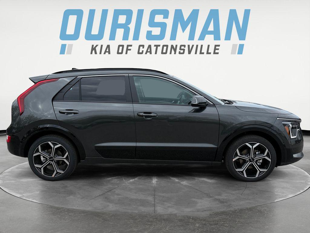 new 2025 Kia Niro car, priced at $32,741