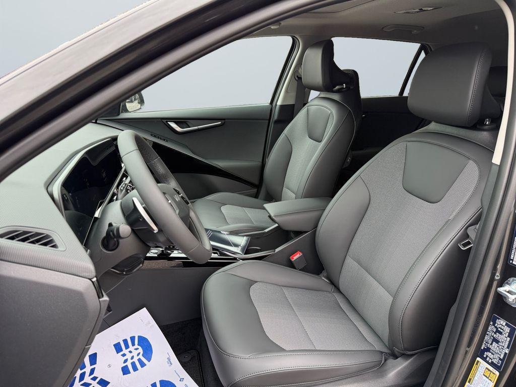 new 2025 Kia Niro car, priced at $32,741