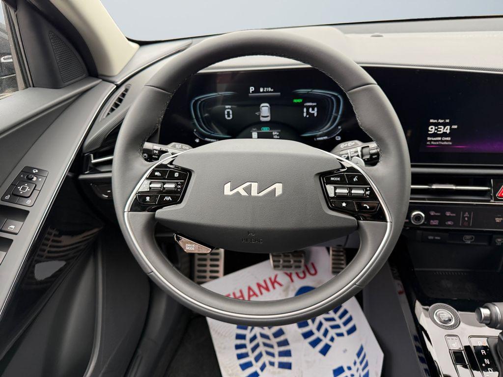 new 2025 Kia Niro car, priced at $32,741