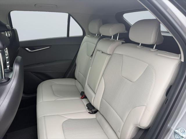 new 2025 Kia Niro car, priced at $32,366
