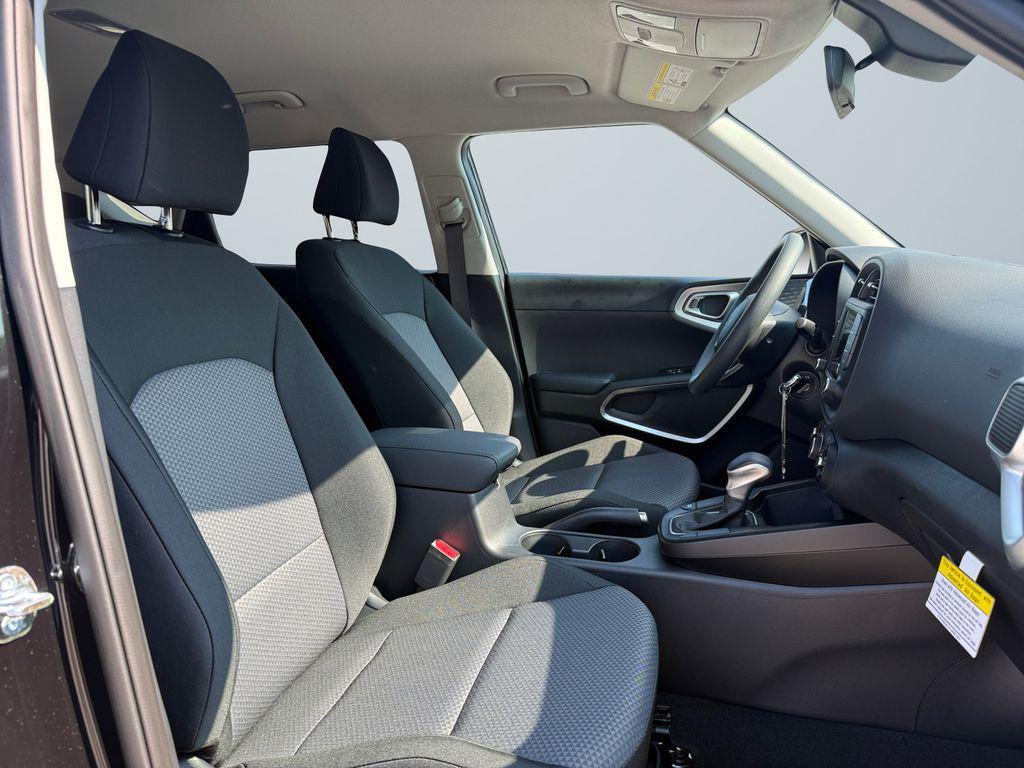 new 2025 Kia Soul car, priced at $18,500