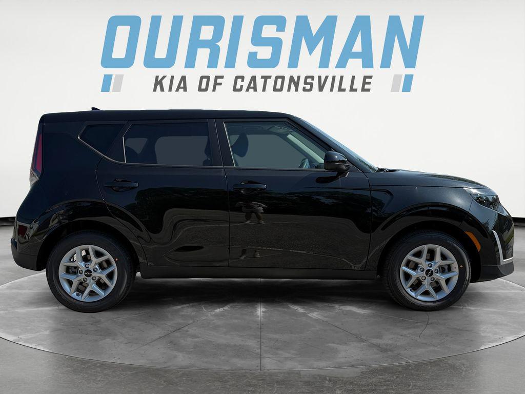 new 2025 Kia Soul car, priced at $18,500