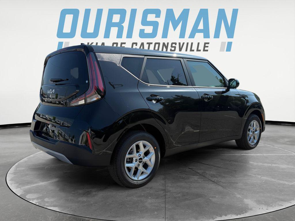 new 2025 Kia Soul car, priced at $18,500