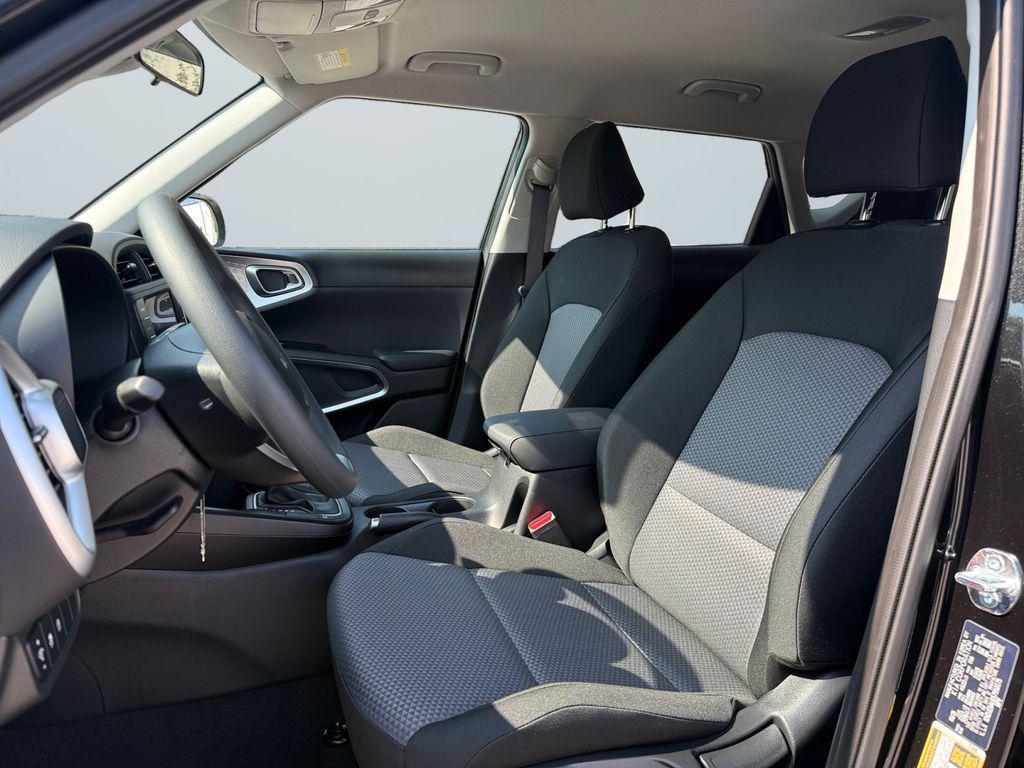 new 2025 Kia Soul car, priced at $18,500